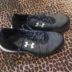 Women’s Under Armour Charged escape running shoes